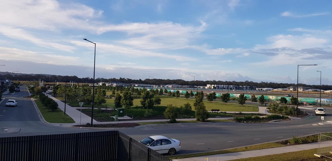 Hampton Homestay Palmview Buitenkant foto