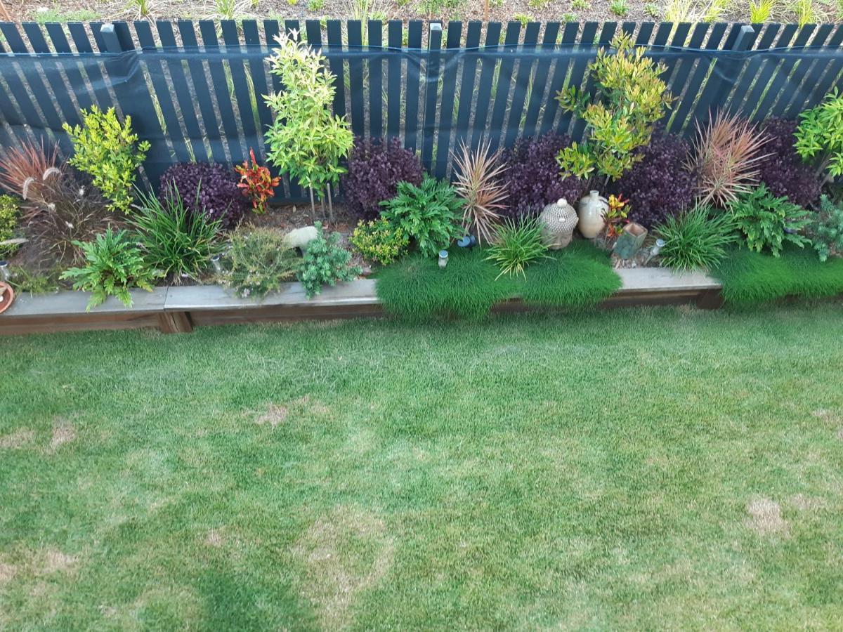 Hampton Homestay Palmview Buitenkant foto