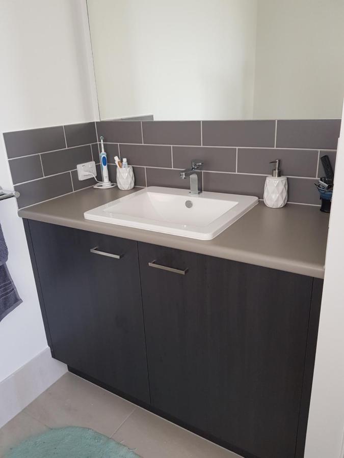 Hampton Homestay Palmview Buitenkant foto