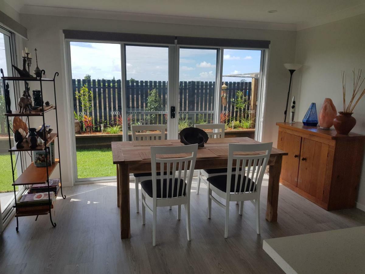 Hampton Homestay Palmview Buitenkant foto
